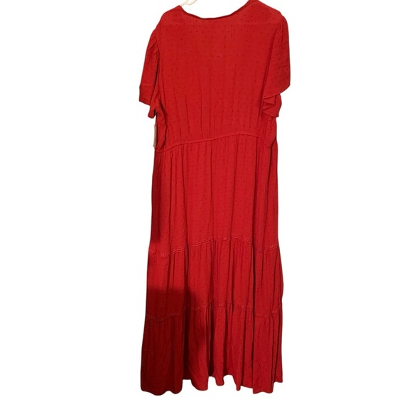 Nurture NWT Plus V Neck Crimson Tiered Maxi Dress Swiss Dot Size 2X Flowy Boho - Picture 3 of 10